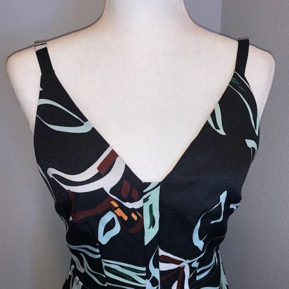 COOPER ST *NEW* Black Floral Print Dress - Picture 3 of 10